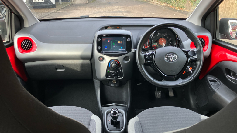 Toyota Aygo 1.0 VVT-i X-Play 5dr x-shift Petrol Hatchback